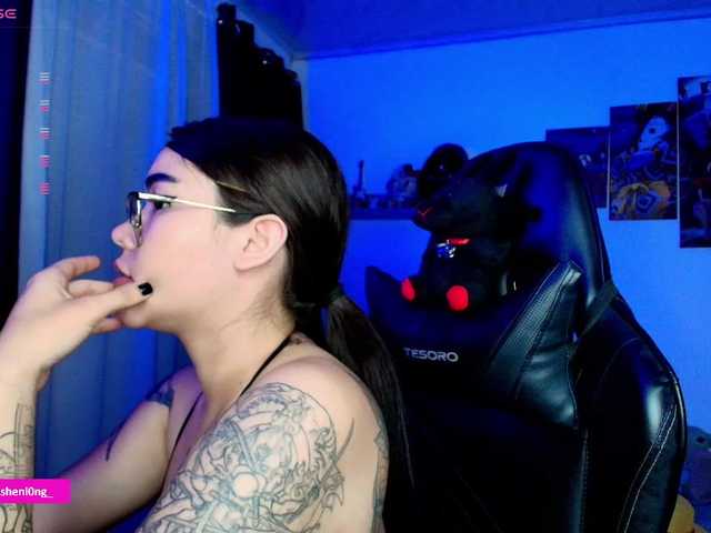 Nicorobin's BongaCams show and profile