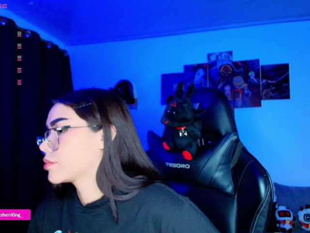 Nicorobin's BongaCams show and profile