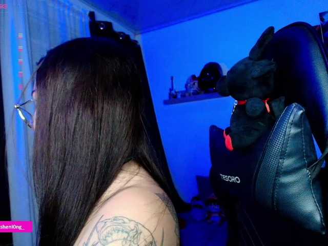 Nicorobin's BongaCams show and profile