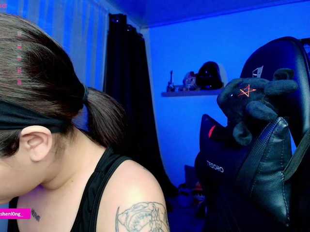 Nicorobin's BongaCams show and profile