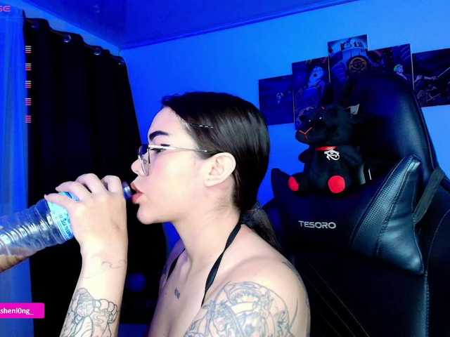 Nicorobin's BongaCams show and profile