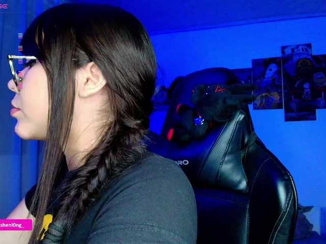 Nicorobin's BongaCams show and profile