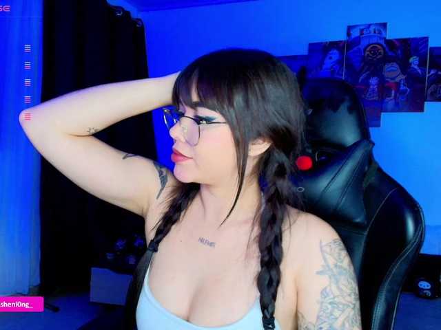 Nicorobin's BongaCams show and profile