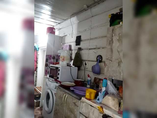 Madam-oss's BongaCams show and profile