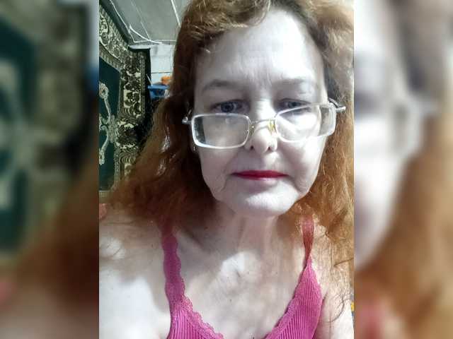 Madam-oss's BongaCams show and profile