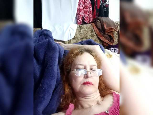 Madam-oss's BongaCams show and profile