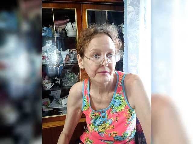 Madam-oss's BongaCams show and profile