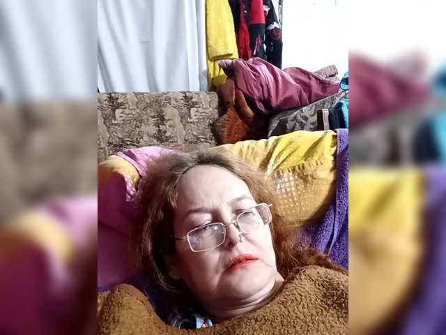 Madam-oss's BongaCams show and profile