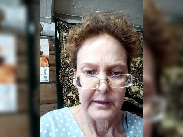 Madam-oss's BongaCams show and profile