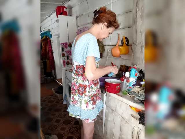 Madam-oss's BongaCams show and profile