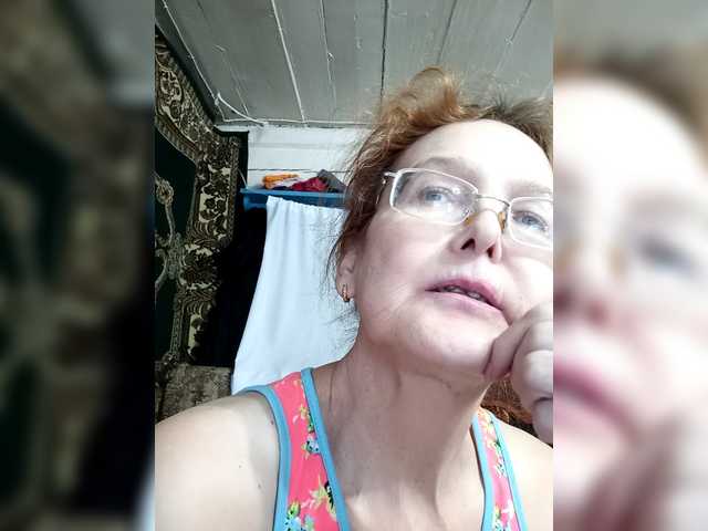 Madam-oss's BongaCams show and profile