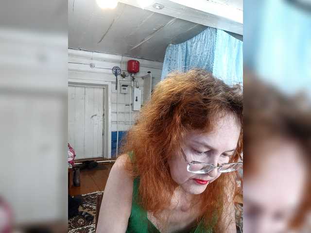 Madam-oss's BongaCams show and profile