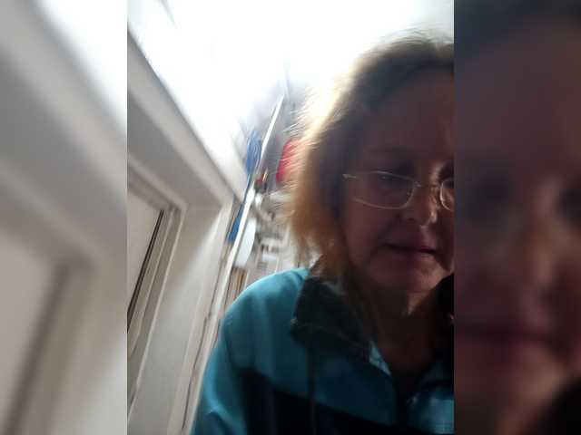 Madam-oss's BongaCams show and profile