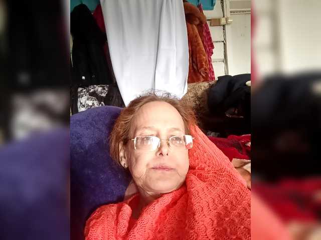 Madam-oss's BongaCams show and profile