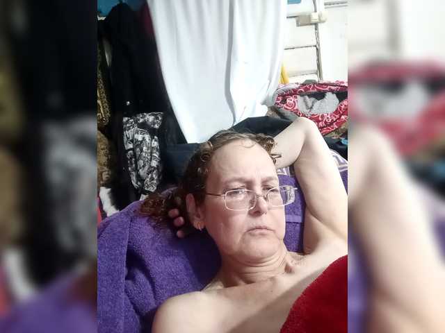 Madam-oss's BongaCams show and profile