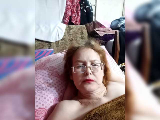 Madam-oss's BongaCams show and profile