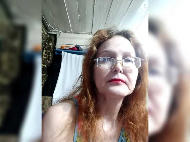 Madam-oss's BongaCams show and profile