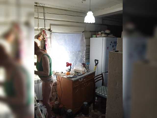 Madam-oss's BongaCams show and profile