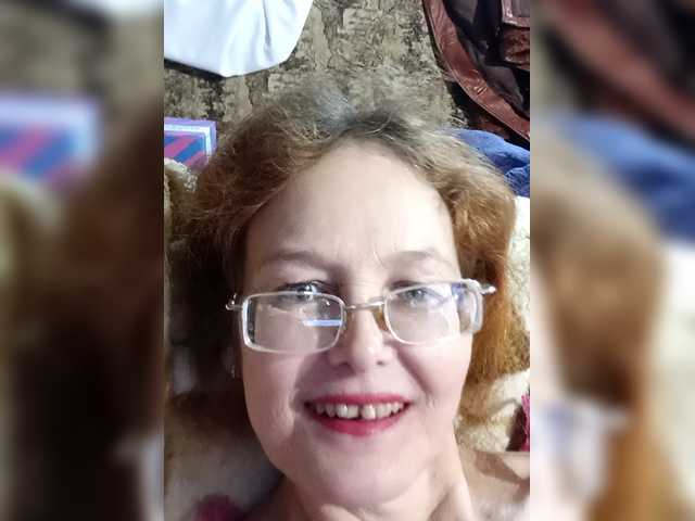 Madam-oss's BongaCams show and profile