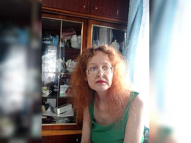 Madam-oss's BongaCams show and profile