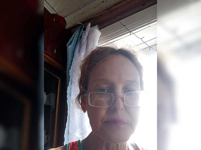 Madam-oss's BongaCams show and profile