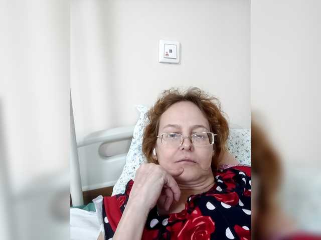 Madam-oss's BongaCams show and profile