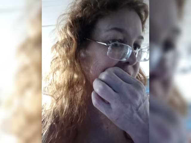 Madam-oss's BongaCams show and profile