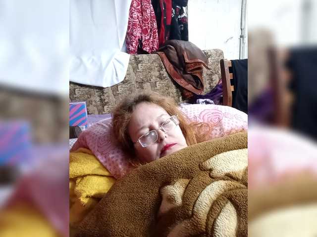 Madam-oss's BongaCams show and profile