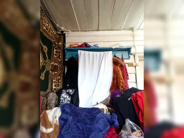 Madam-oss's BongaCams show and profile