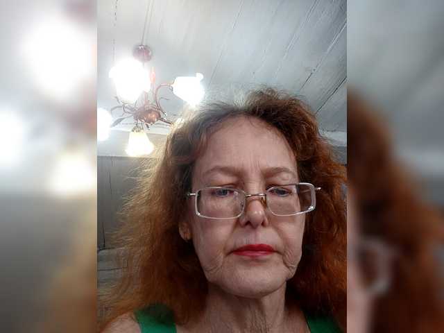 Madam-oss's BongaCams show and profile