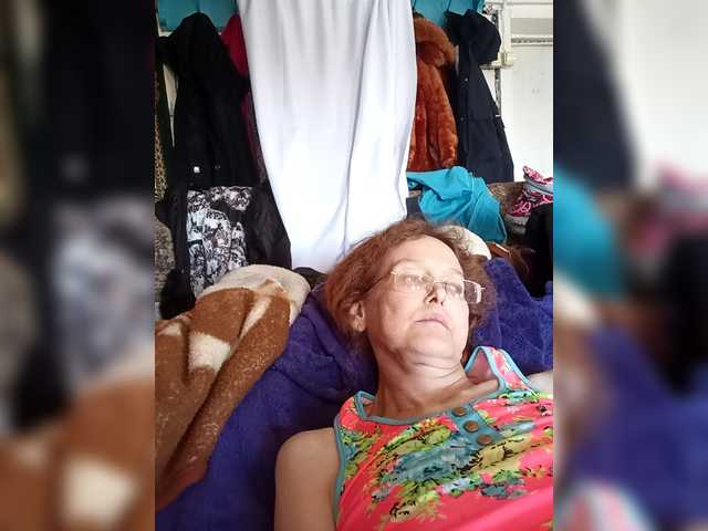 Madam-oss's BongaCams show and profile