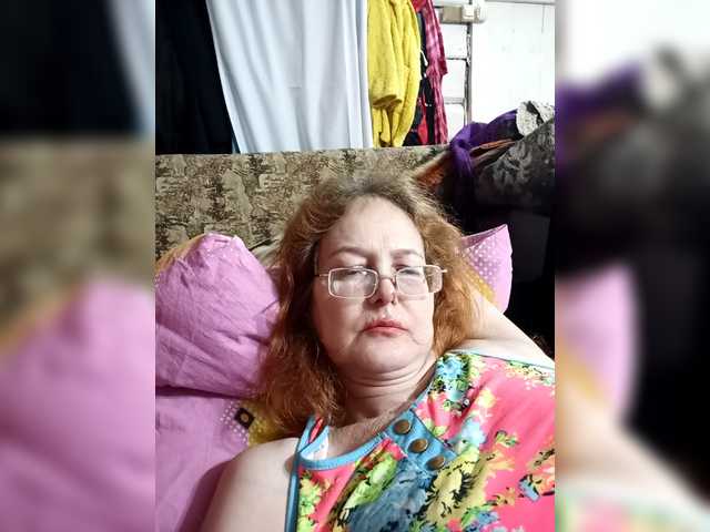 Madam-oss's BongaCams show and profile