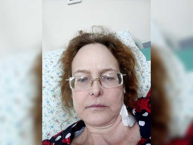 Madam-oss's BongaCams show and profile