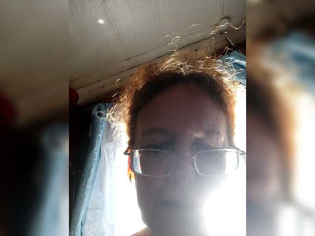 Madam-oss's BongaCams show and profile