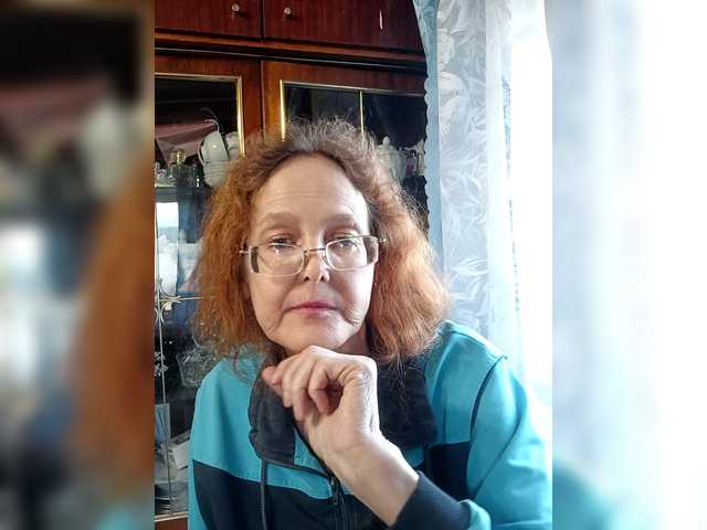 Madam-oss's BongaCams show and profile