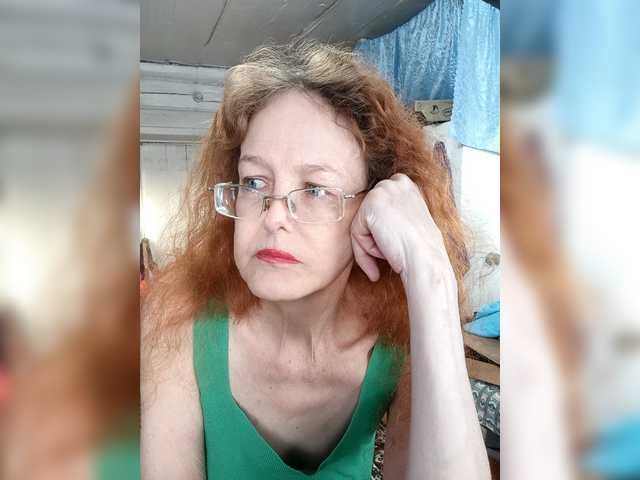 Madam-oss's BongaCams show and profile