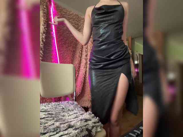 Asechka_888100 webcam