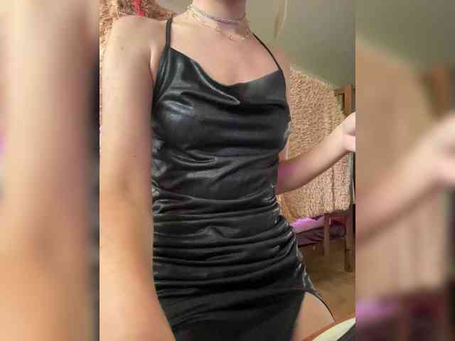 Asechka_888100 webcam