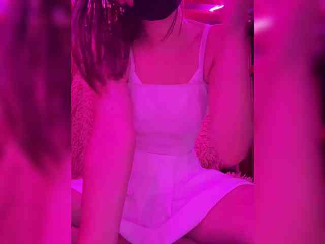 Asechka_888100 webcam