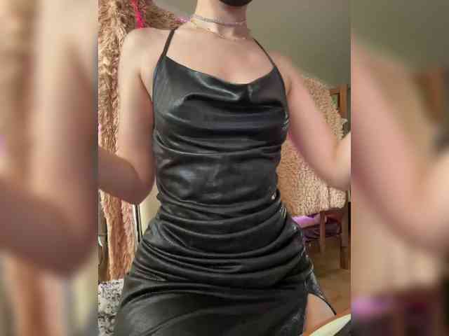 Asechka_888100 webcam