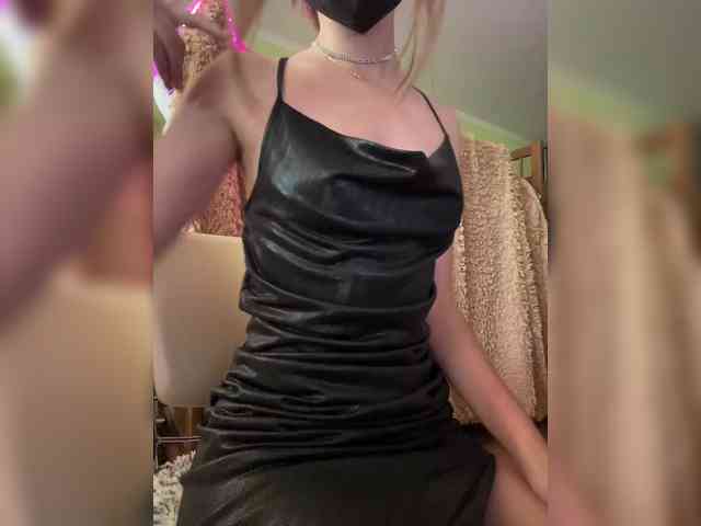 Asechka_888100 webcam