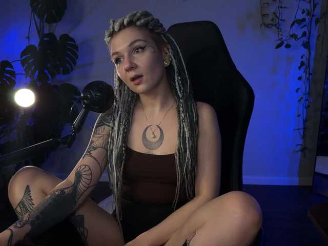 bySOVA's BongaCams show and profile