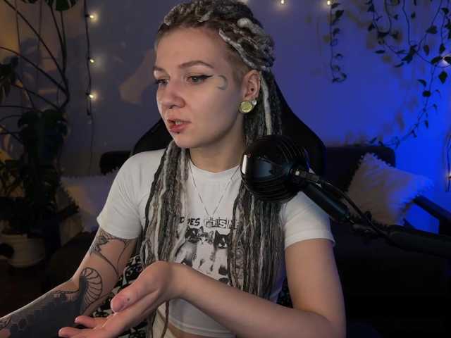 bySOVA's BongaCams show and profile
