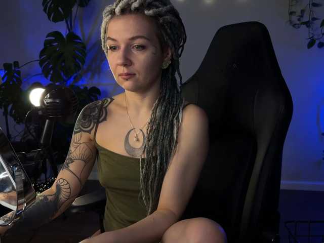 bySOVA's BongaCams show and profile