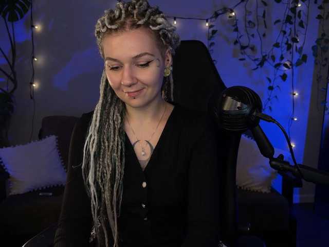 bySOVA's BongaCams show and profile