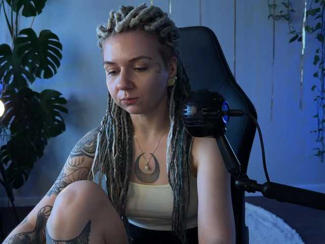 bySOVA's BongaCams show and profile