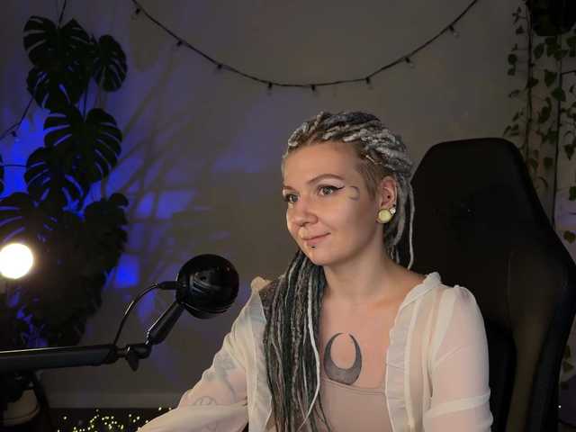 bySOVA's BongaCams show and profile