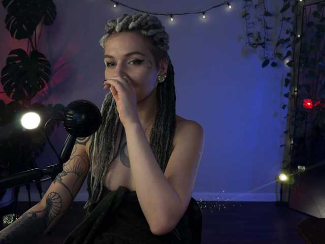 bySOVA's BongaCams show and profile