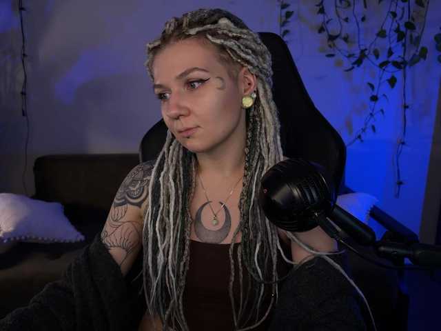bySOVA's BongaCams show and profile