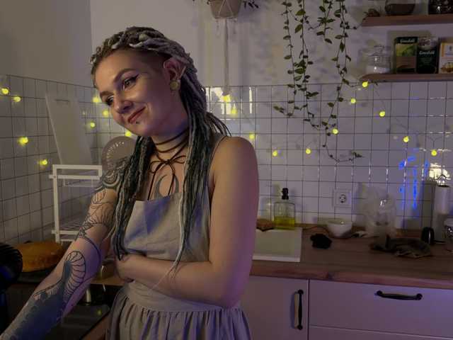 bySOVA's BongaCams show and profile